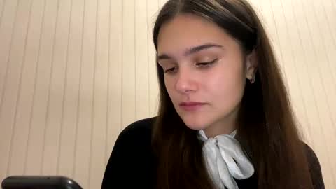 Snapshot of irisss31 chatting on December 7, 8:00 pm irisss31 online show from December 7, 8:00 pm