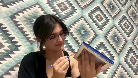 irisss31 online show from September 27, 6:16 pm