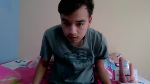 irondante01 online show from April 6, 12:06 pm