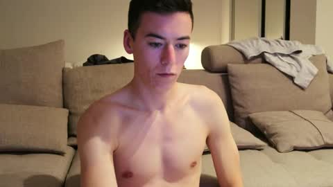 Irvinegayboi online show from October 6, 1:01 am