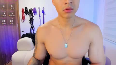 WILL ANDREW online show from February 12, 9:46 am