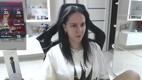 Irwi Tomboy online show from October 21, 9:07 pm