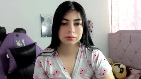 isabella online show from December 16, 1:06 pm