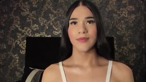 Isa  online show from March 7, 3:28 pm