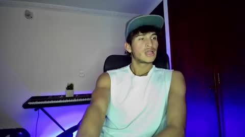 Snapshot of isaac__efx chatting on January 22, 12:06 am isaac online show from January 22, 12:06 am