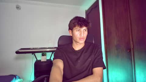Snapshot of isaac__efx chatting on December 30, 4:42 am isaac online show from December 30, 4:42 am