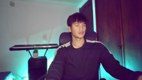 Snapshot of isaac__efx chatting on January 6, 4:04 am isaac online show from January 6, 4:04 am