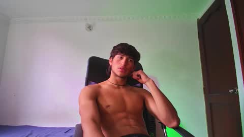 Snapshot of isaac__efx chatting on September 11, 6:20 pm isaac online show from September 11, 6:20 pm