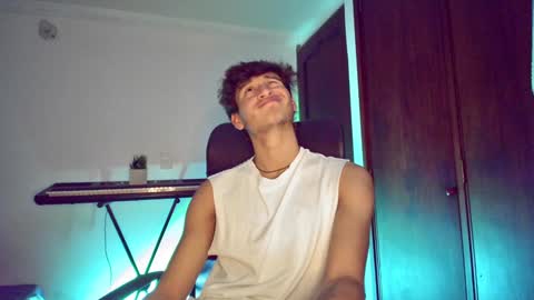 Snapshot of isaac__efx chatting on January 14, 1:58 am isaac online show from January 14, 1:58 am