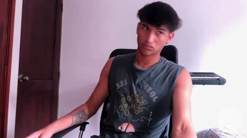 Snapshot of isaac__efx chatting on December 1, 6:32 pm isaac online show from December 1, 6:32 pm