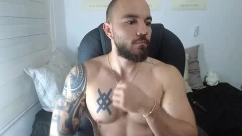 Isaac carter online show from October 22, 11:12 am