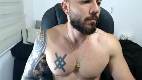 Isaac carter online show from April 3, 12:06 am