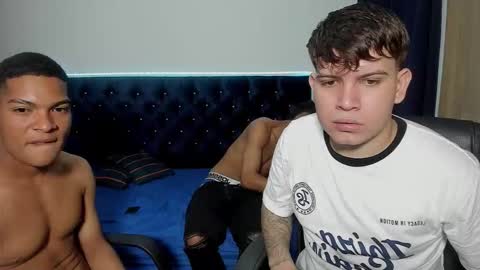 isaac_master77 online show from October 14, 3:31 am