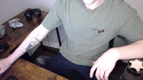 isaac online show from April 2, 10:33 am