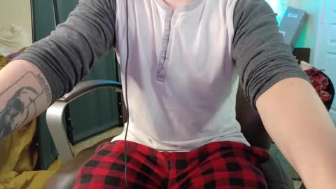 isaac online show from September 26, 7:05 am