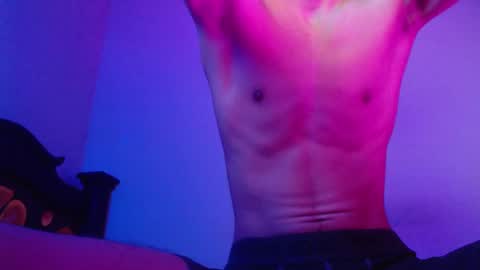 Snapshot of isaaclatino chatting on January 26, 6:28 am isaac online show from January 26, 6:28 am