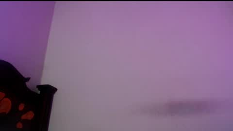 Snapshot of isaaclatino chatting on March 6, 5:03 am isaac online show from March 6, 5:03 am