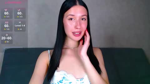 Bella online show from September 9, 4:29 pm