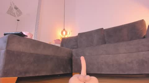 Isabela online show from November 27, 12:24 pm