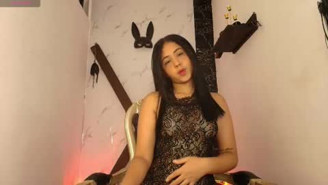 Snapshot of isabela_lux chatting on October 17, 7:18 pm Isabella online show from October 17, 7:18 pm