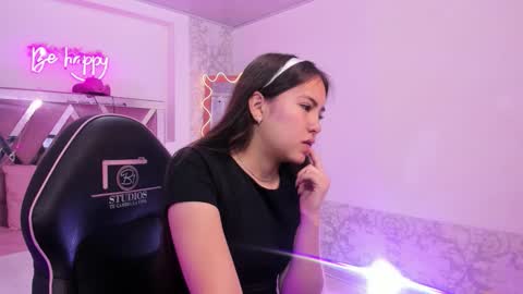 ISABELA  online show from December 16, 11:38 am