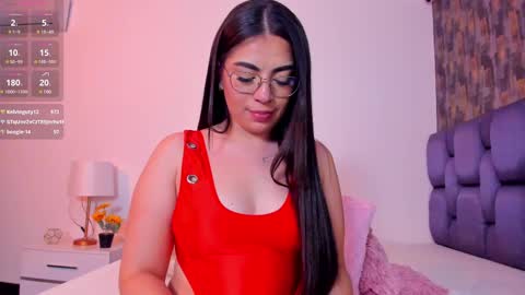Snapshot of isabelaangell chatting on February 19, 5:05 am Isabela Angell online show from February 19, 5:05 am