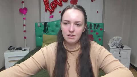 IsabelBlackberry online show from October 16, 5:51 am