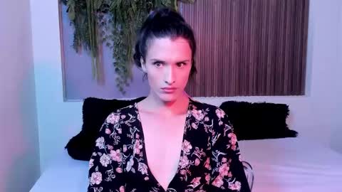 IsabelFernandez online show from September 25, 5:58 am