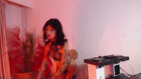 Snapshot of isabella__dark chatting on January 17, 11:51 pm online show from January 17, 11:51 pm