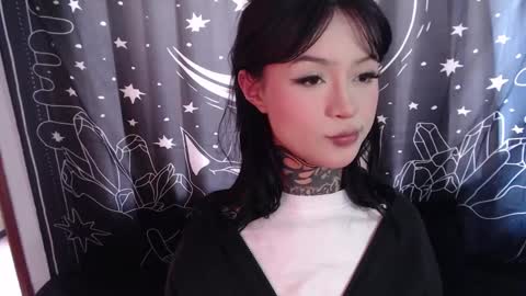 Snapshot of isabella__dark chatting on January 23, 8:13 pm online show from January 23, 8:13 pm