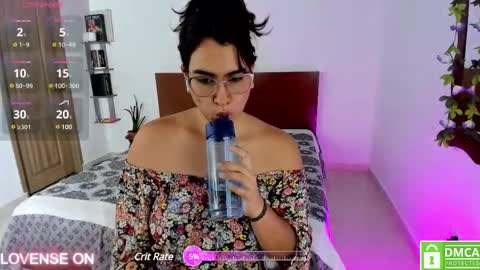 Snapshot of isabella_aristi03 chatting on March 11, 2:42 am isabella_aristi03 online show from March 11, 2:42 am