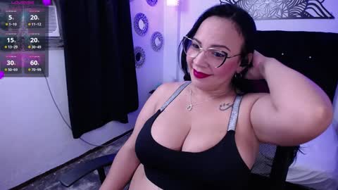 Isabella Di Prinzio online show from January 21, 12:15 am