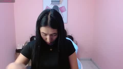 Isa  online show from October 6, 1:18 pm