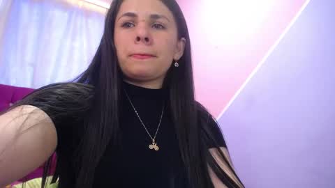 Snapshot of isabella_nice_ chatting on September 16, 2:42 pm abby online show from September 16, 2:42 pm