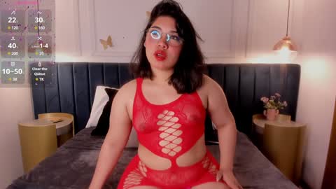 Isabella online show from December 8, 7:43 pm