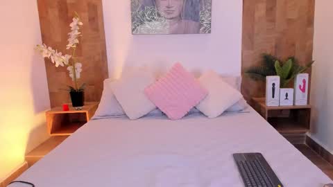 isabella_winkler online show from January 16, 12:03 pm