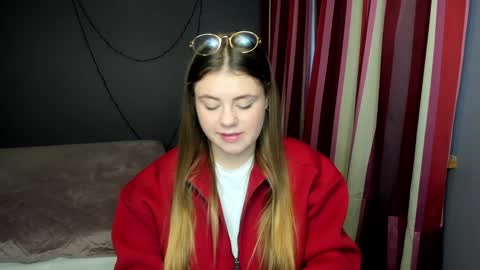 isabellabler online show from December 30, 12:42 pm