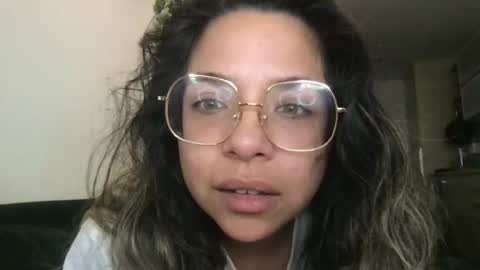 isabellaelizabeth online show from August 2, 10:55 pm