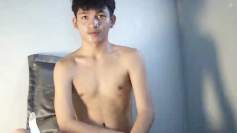 Isabella online show from April 15, 5:33 am