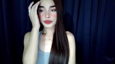 Isabelle online show from May 8, 7:03 am