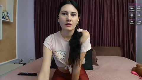 Snapshot of isabellice chatting on September 9, 9:04 pm IsabellIce online show from September 9, 9:04 pm