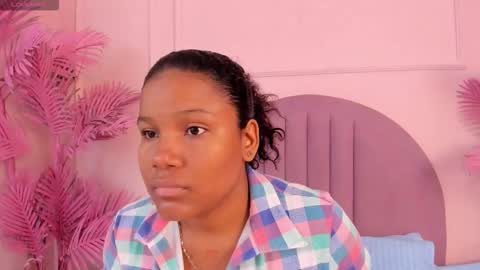 Isabellsmmith online show from October 14, 7:50 pm