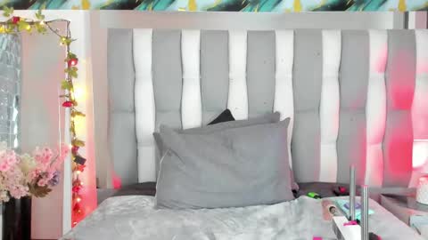 Isa online show from November 30, 6:53 am