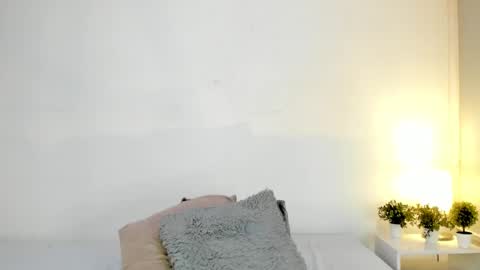 Snapshot of isameow chatting on February 15, 1:21 am isameow online show from February 15, 1:21 am