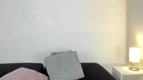 Snapshot of isameow chatting on March 11, 3:04 am isameow online show from March 11, 3:04 am