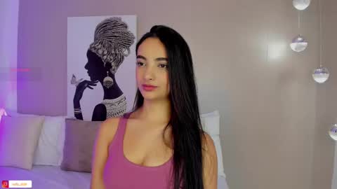 Snapshot of isamonroee chatting on February 12, 9:01 pm Isa Monroee online show from February 12, 9:01 pm