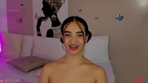 Snapshot of isamonroee chatting on February 23, 2:29 am Isa Monroee online show from February 23, 2:29 am