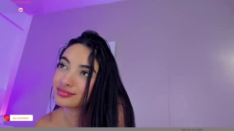 Snapshot of isamonroee chatting on February 5, 2:51 am Isa Monroee online show from February 5, 2:51 am
