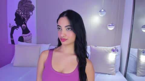 Snapshot of isamonroee chatting on January 2, 7:40 pm Isa Monroee online show from January 2, 7:40 pm
