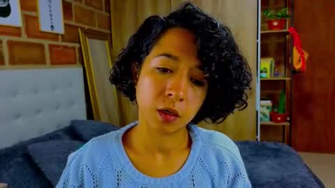 Isabela Paz online show from October 6, 12:56 pm